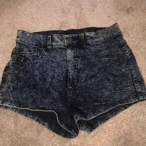 cute Forever 21 shorts size SMALL